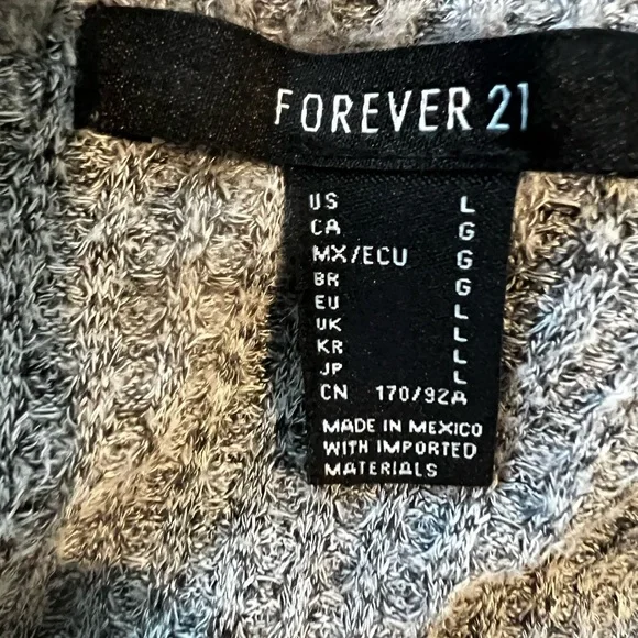 Women's Bundle - Picture 3 of 12